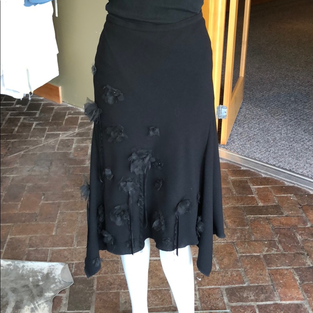 Fancy black floral BCBG flouncy skirt!